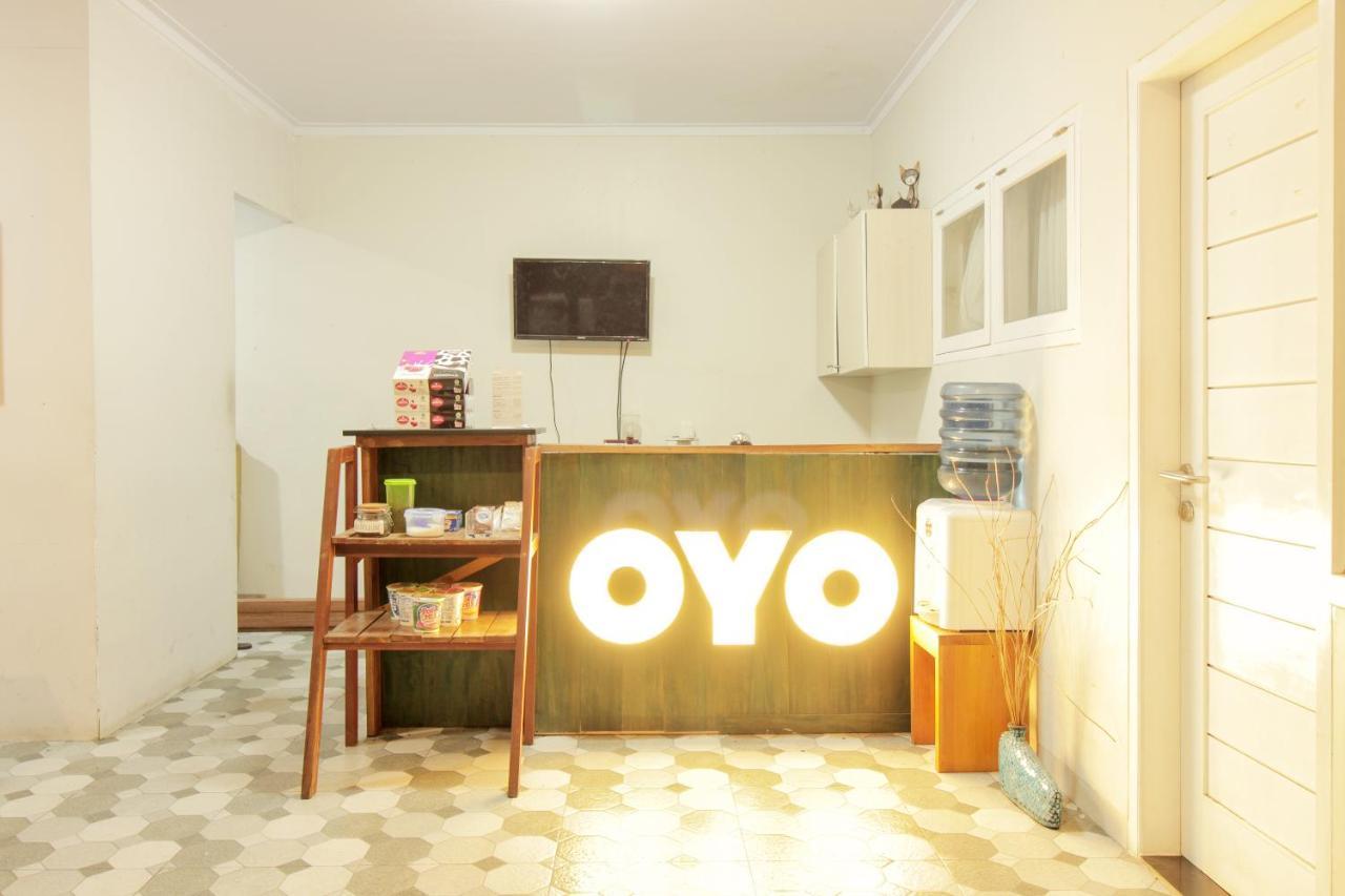 Oyo 396 Tibrae Residence Syariah Lembang Exterior foto