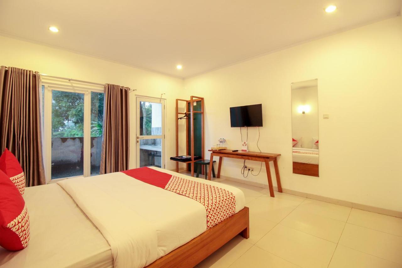 Oyo 396 Tibrae Residence Syariah Lembang Exterior foto